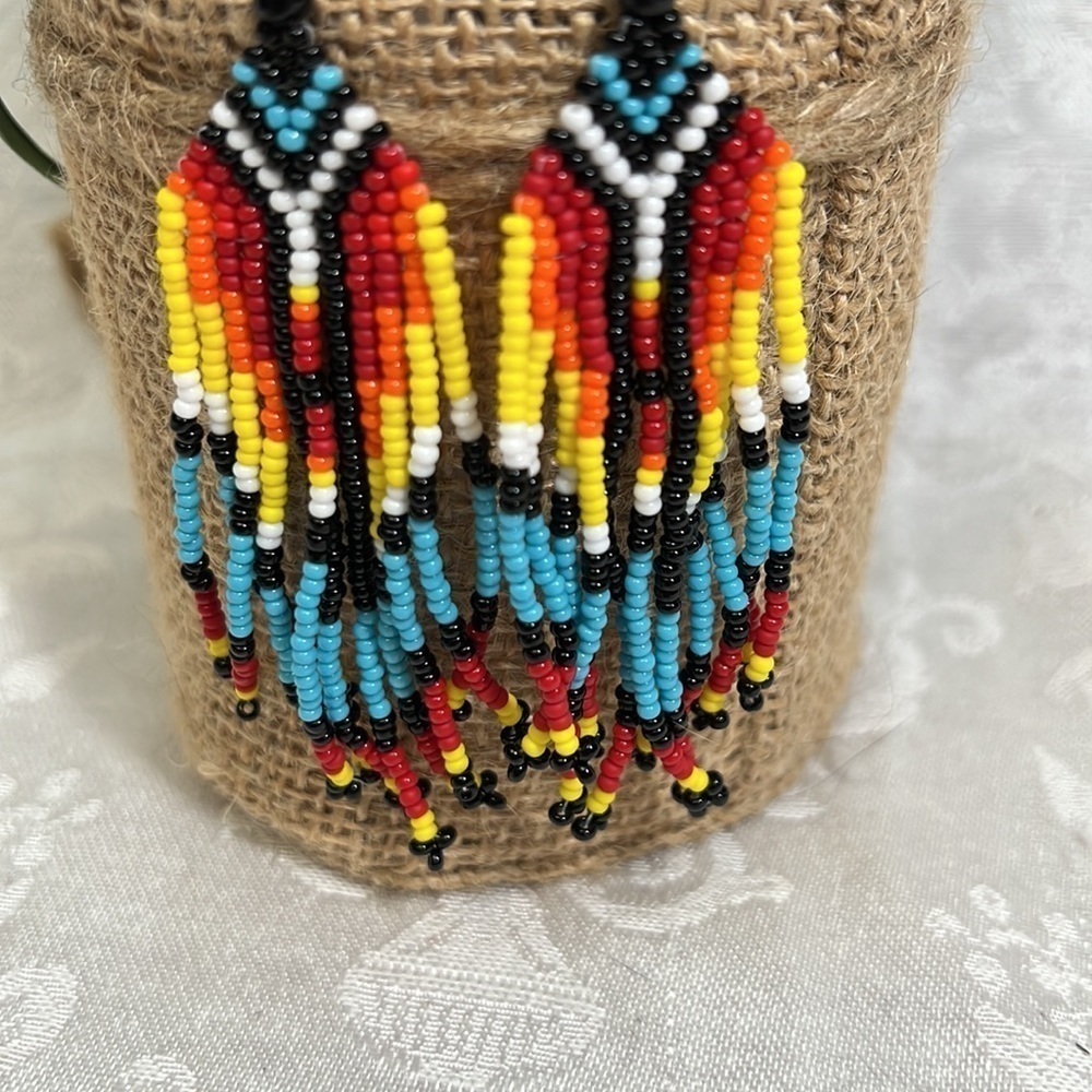 NEW Southwestern Inspired Boho Beaded Earrings - Picture 5 of 6